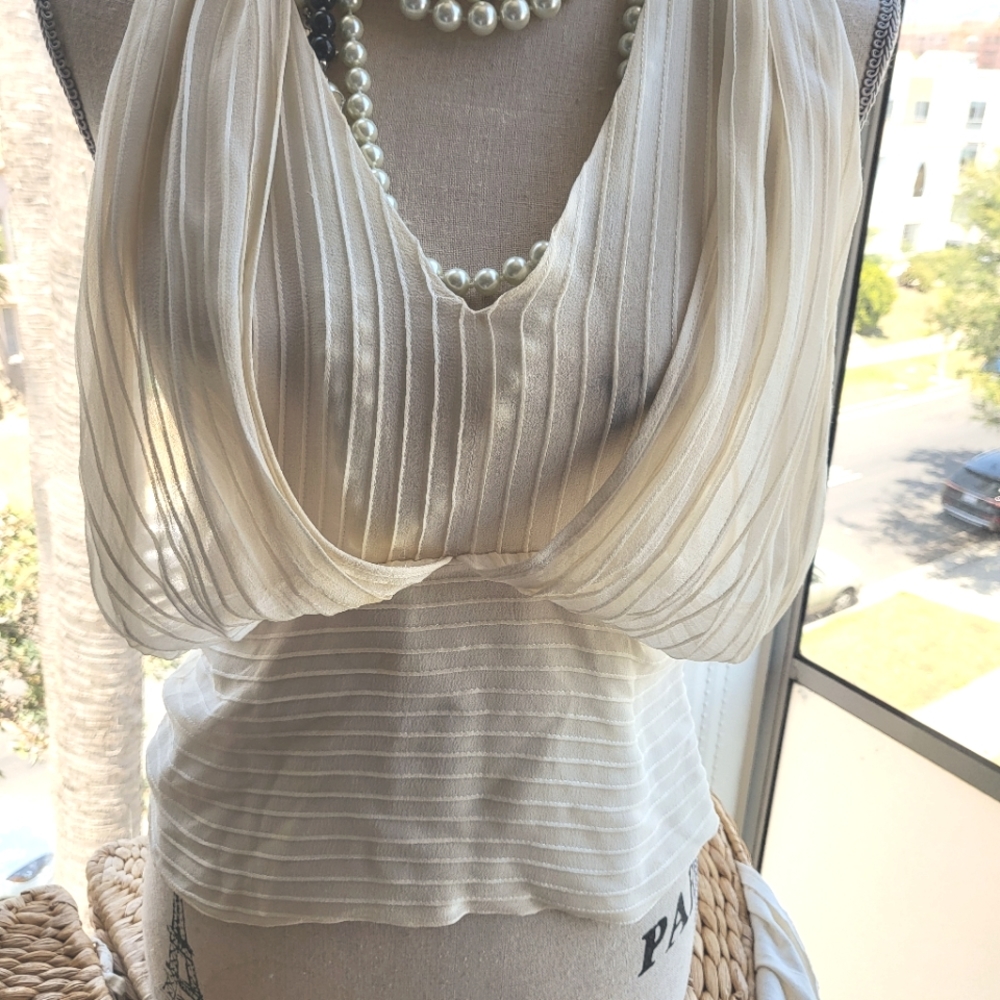BCBG MaxAzaria Unique sexy blouse - Picture 1 of 9
